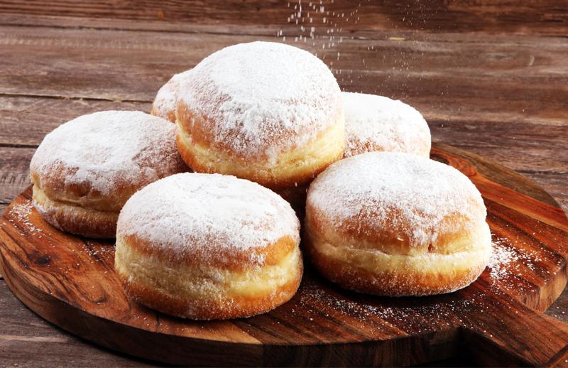 Pączki z pudrem